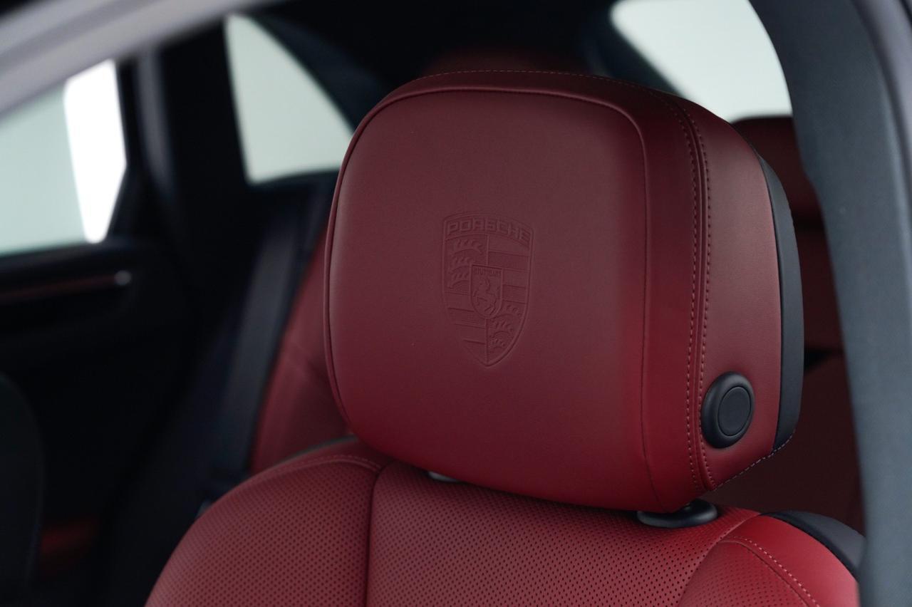 2025 Porsche Macan S Pompano Beach FL