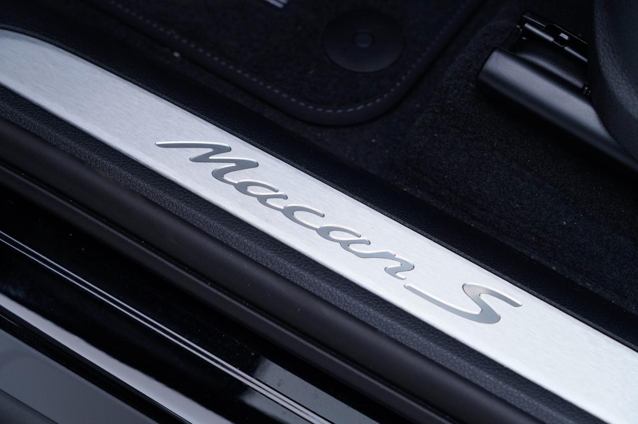 2025 Porsche Macan S Pompano Beach FL