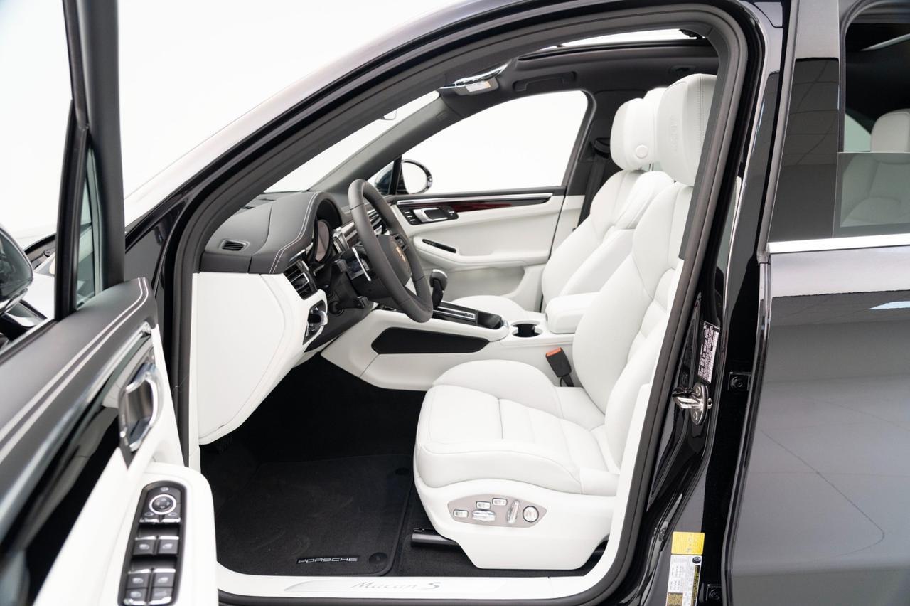 2025 Porsche Macan S Pompano Beach FL