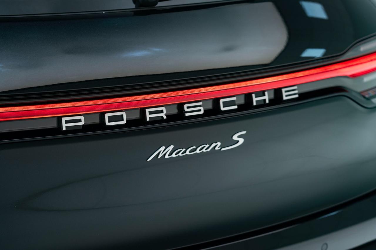 2025 Porsche Macan S Pompano Beach FL