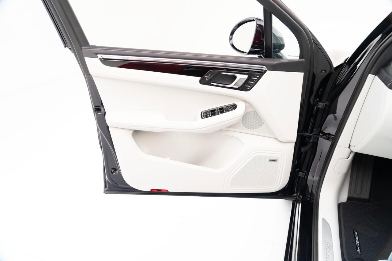 2025 Porsche Macan S Pompano Beach FL