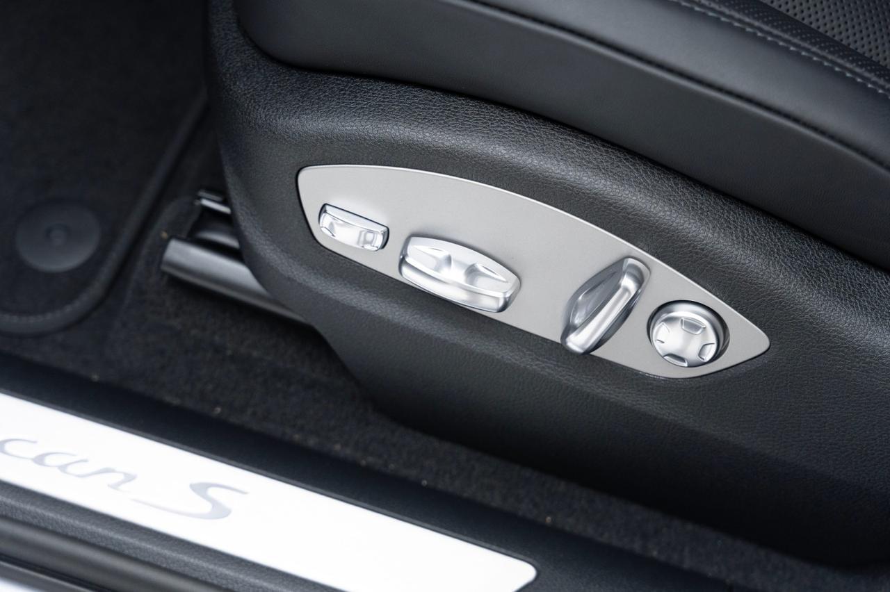 2025 Porsche Macan S Pompano Beach FL