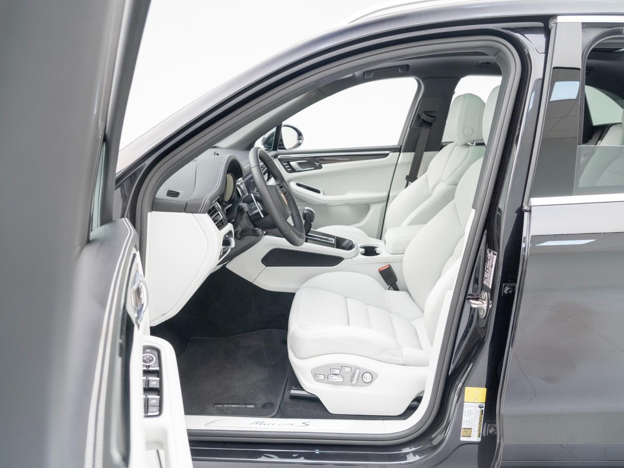 2025 Porsche Macan S Pompano Beach FL