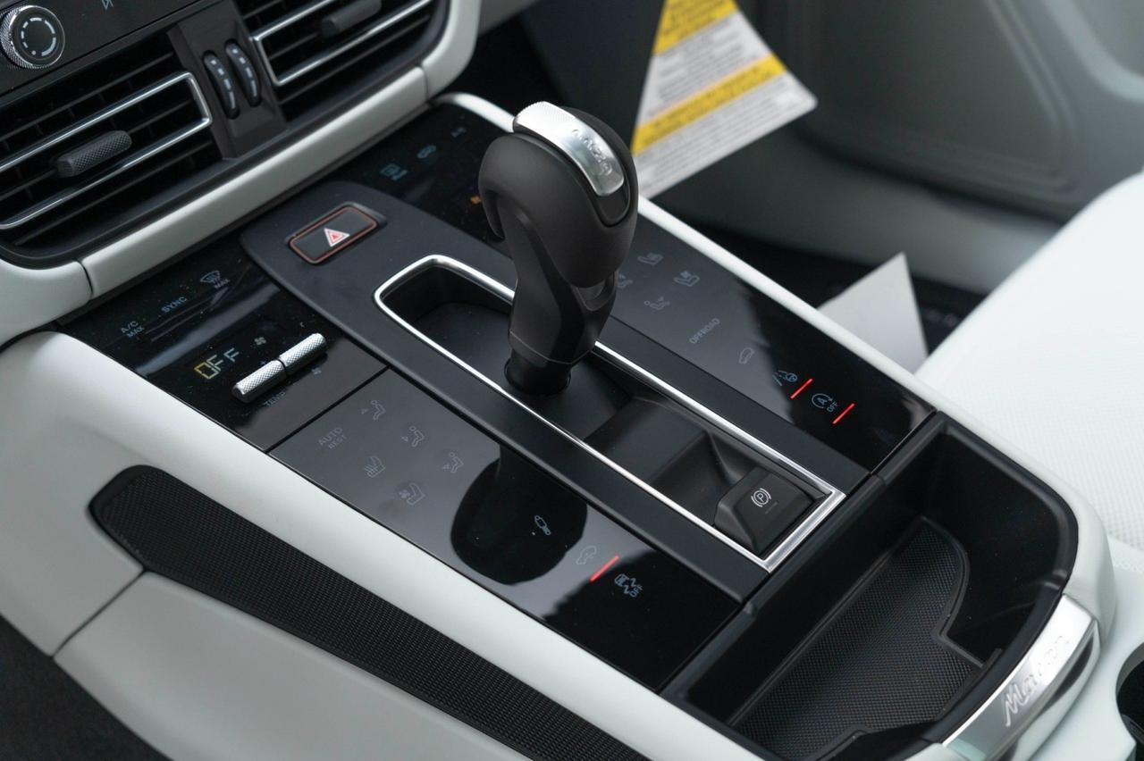 2025 Porsche Macan S Pompano Beach FL