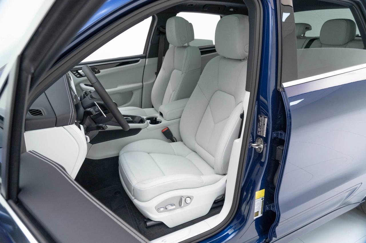 2025 Porsche Macan S Pompano Beach FL