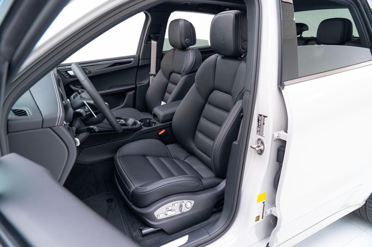 2025 Porsche Macan S Pompano Beach FL