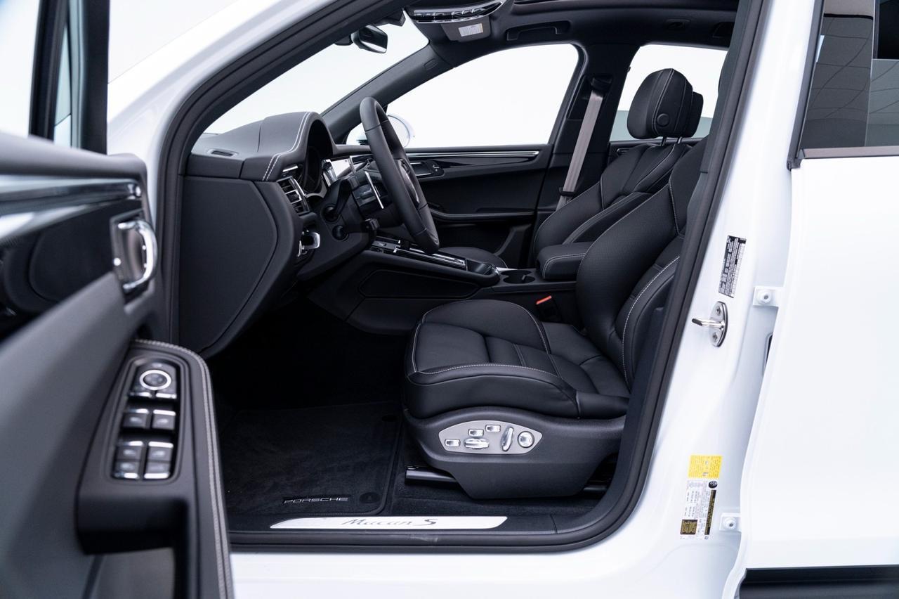 2025 Porsche Macan S Pompano Beach FL