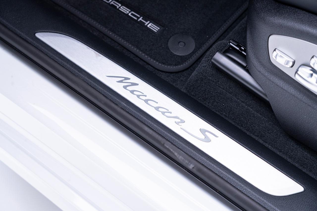 2025 Porsche Macan S Pompano Beach FL