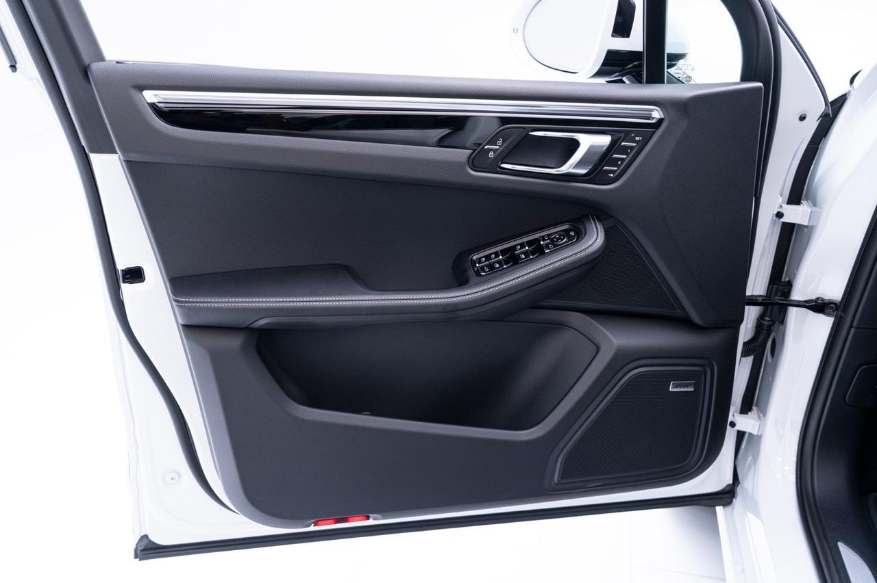 2025 Porsche Macan S Pompano Beach FL