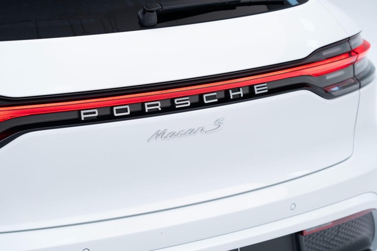 2025 Porsche Macan S Pompano Beach FL