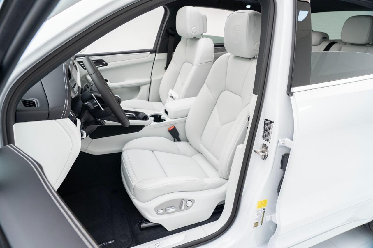 2025 Porsche Macan S Pompano Beach FL