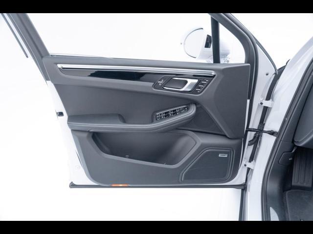 2025 Porsche Macan S Pompano Beach FL