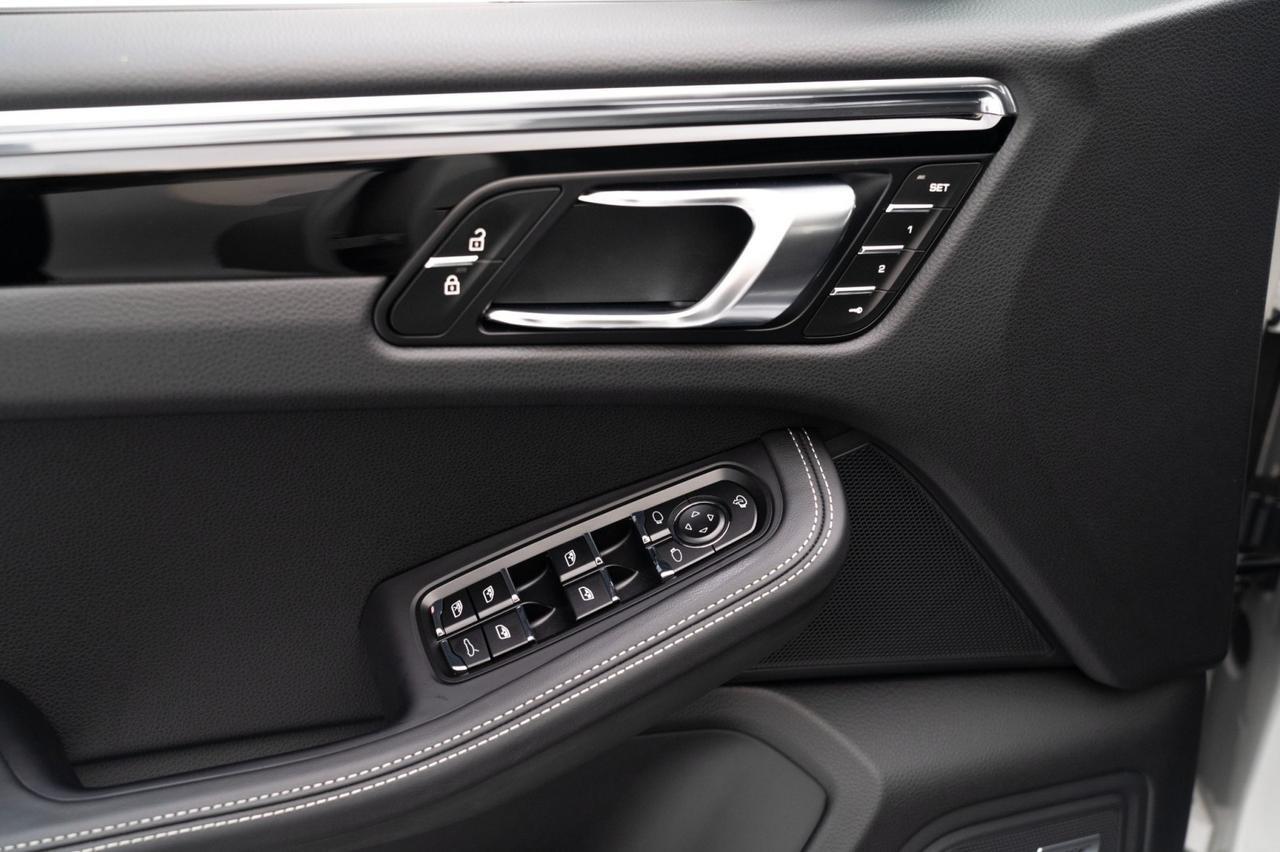 2025 Porsche Macan S Pompano Beach FL