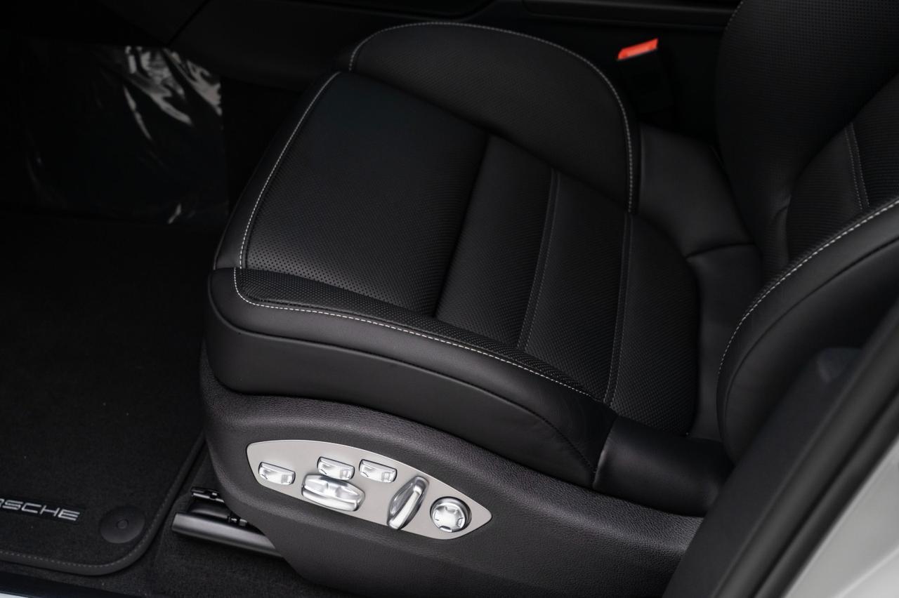 2025 Porsche Macan S Pompano Beach FL