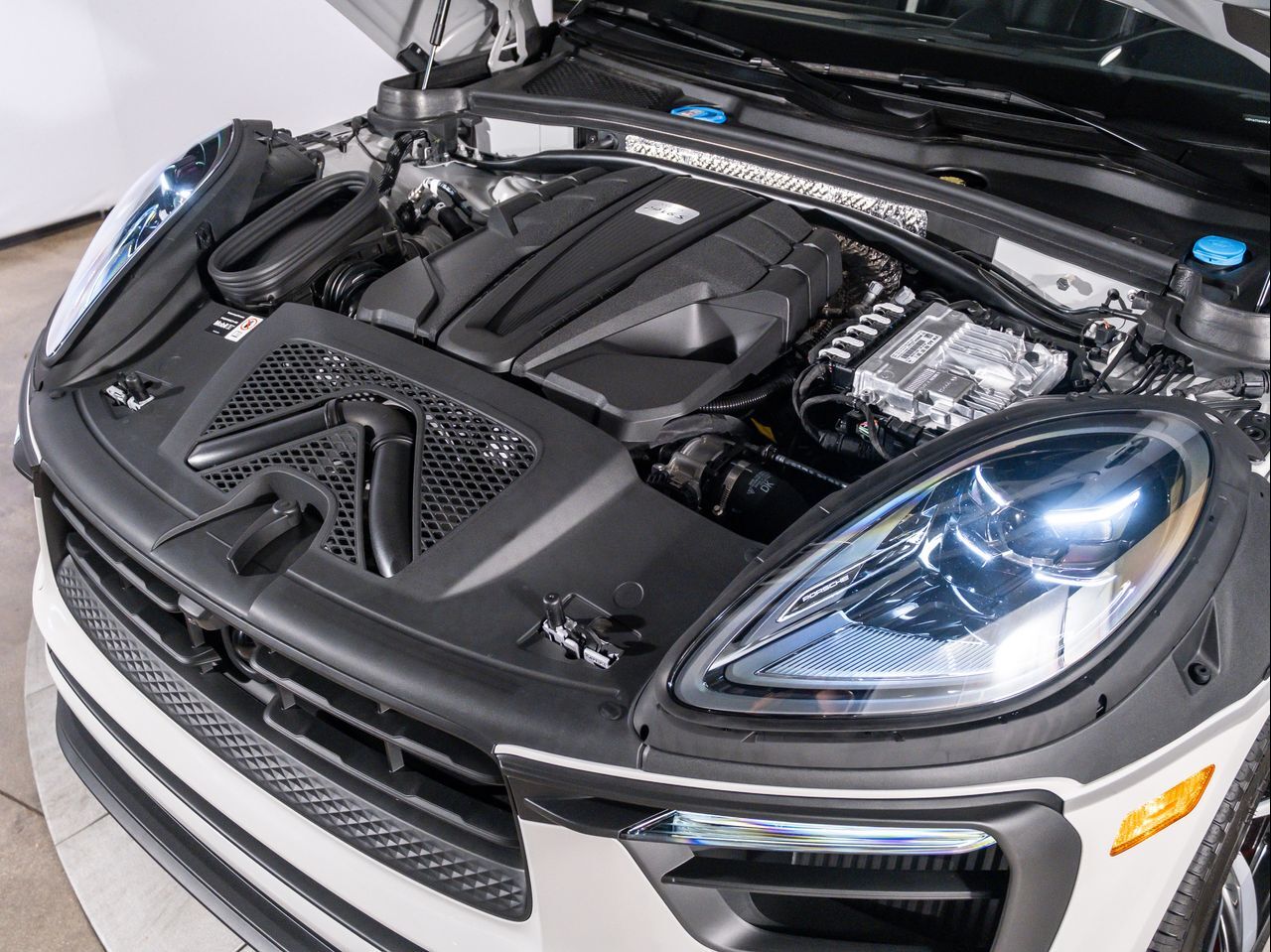 2025 Porsche Macan S Santa Clarita CA