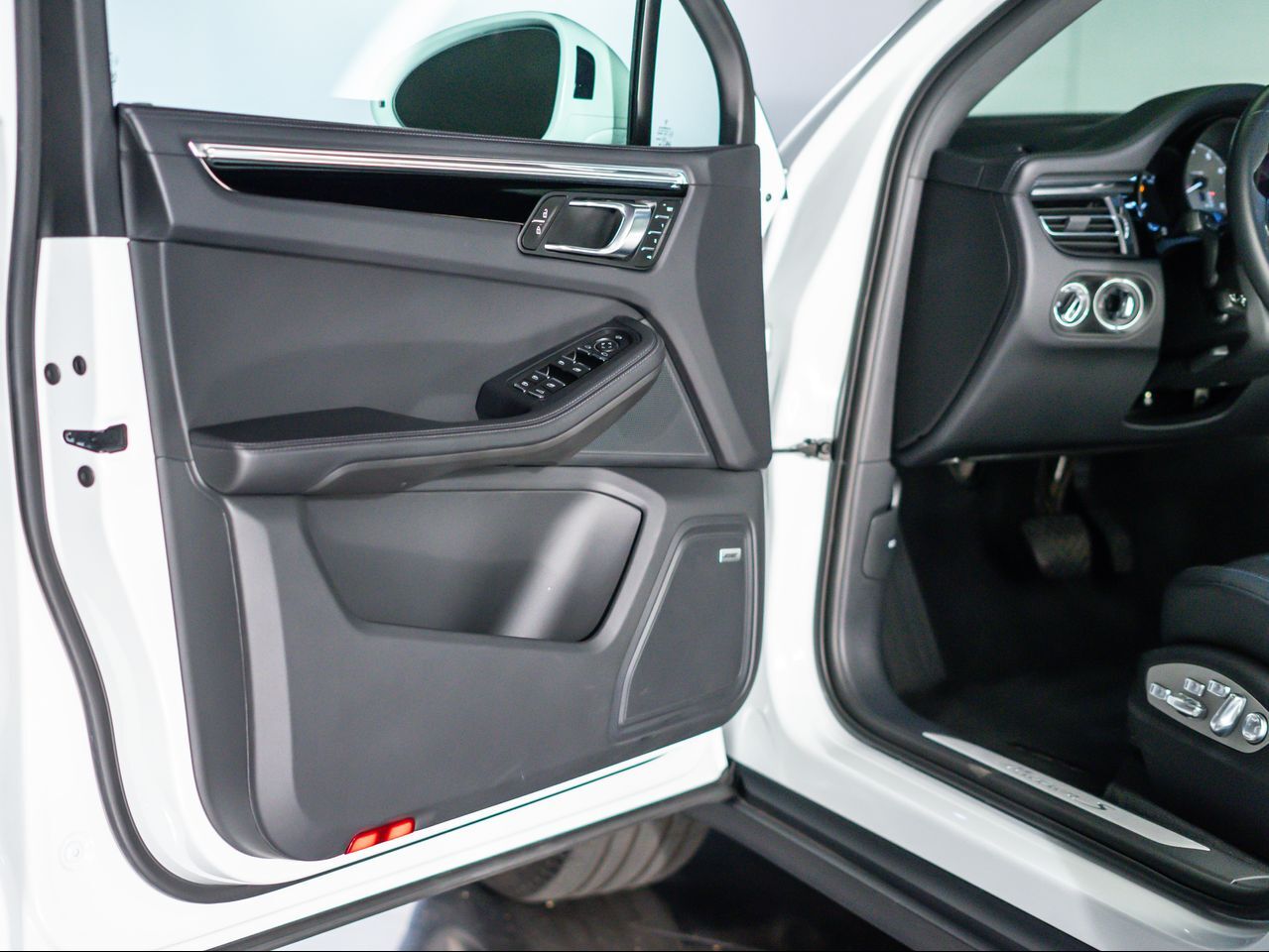 2025 Porsche Macan S Santa Clarita CA