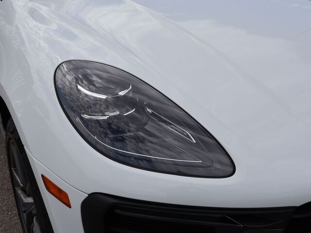 2025 Porsche Macan T Oshkosh WI