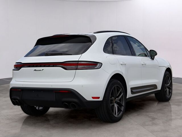 2025 Porsche Macan T Oshkosh WI
