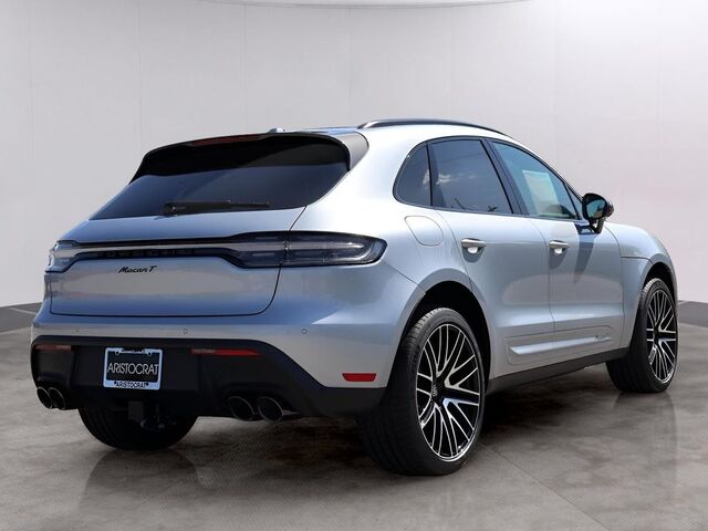 2025 Porsche Macan T Oshkosh WI