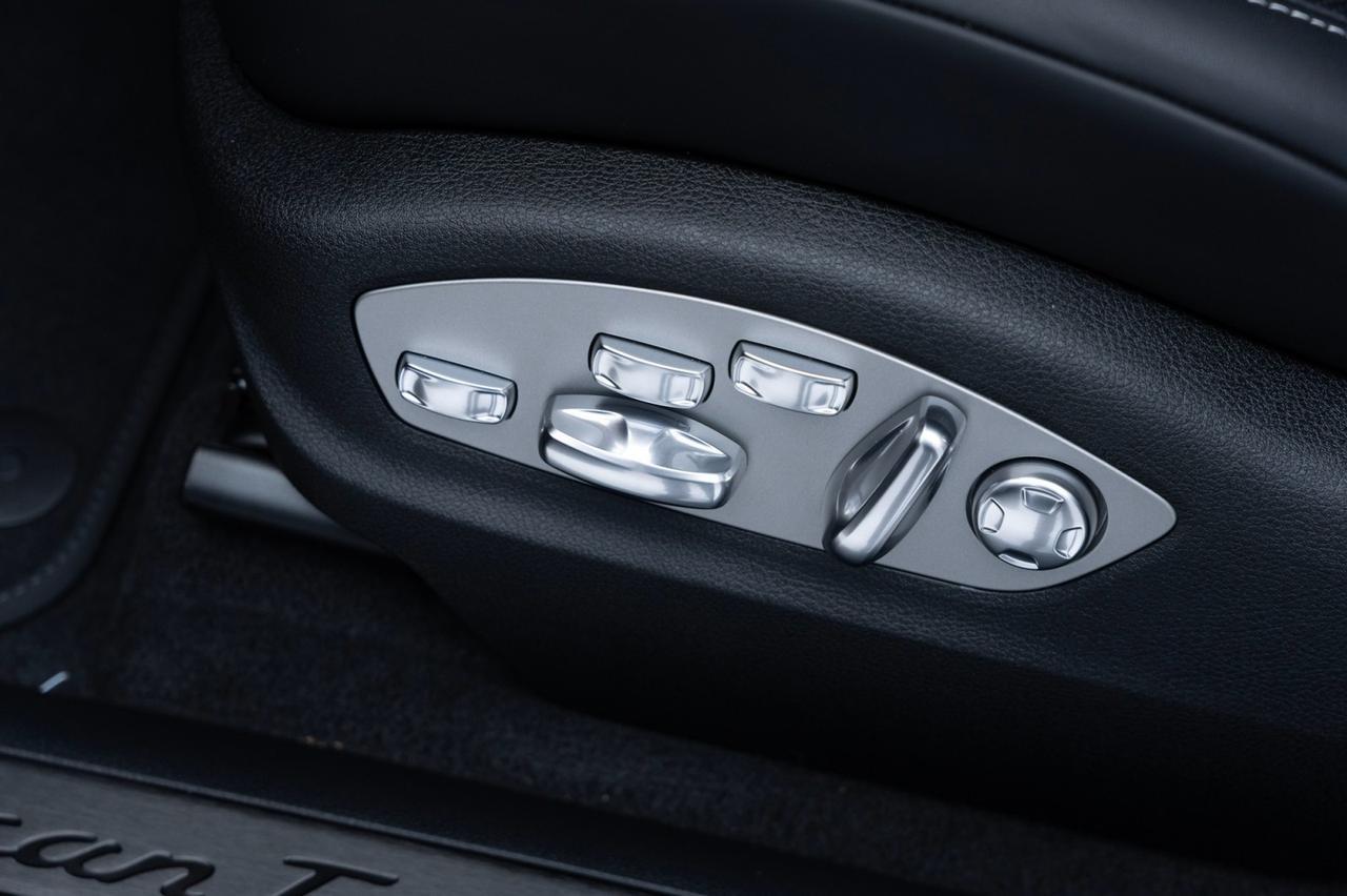 2025 Porsche Macan T Pompano Beach FL