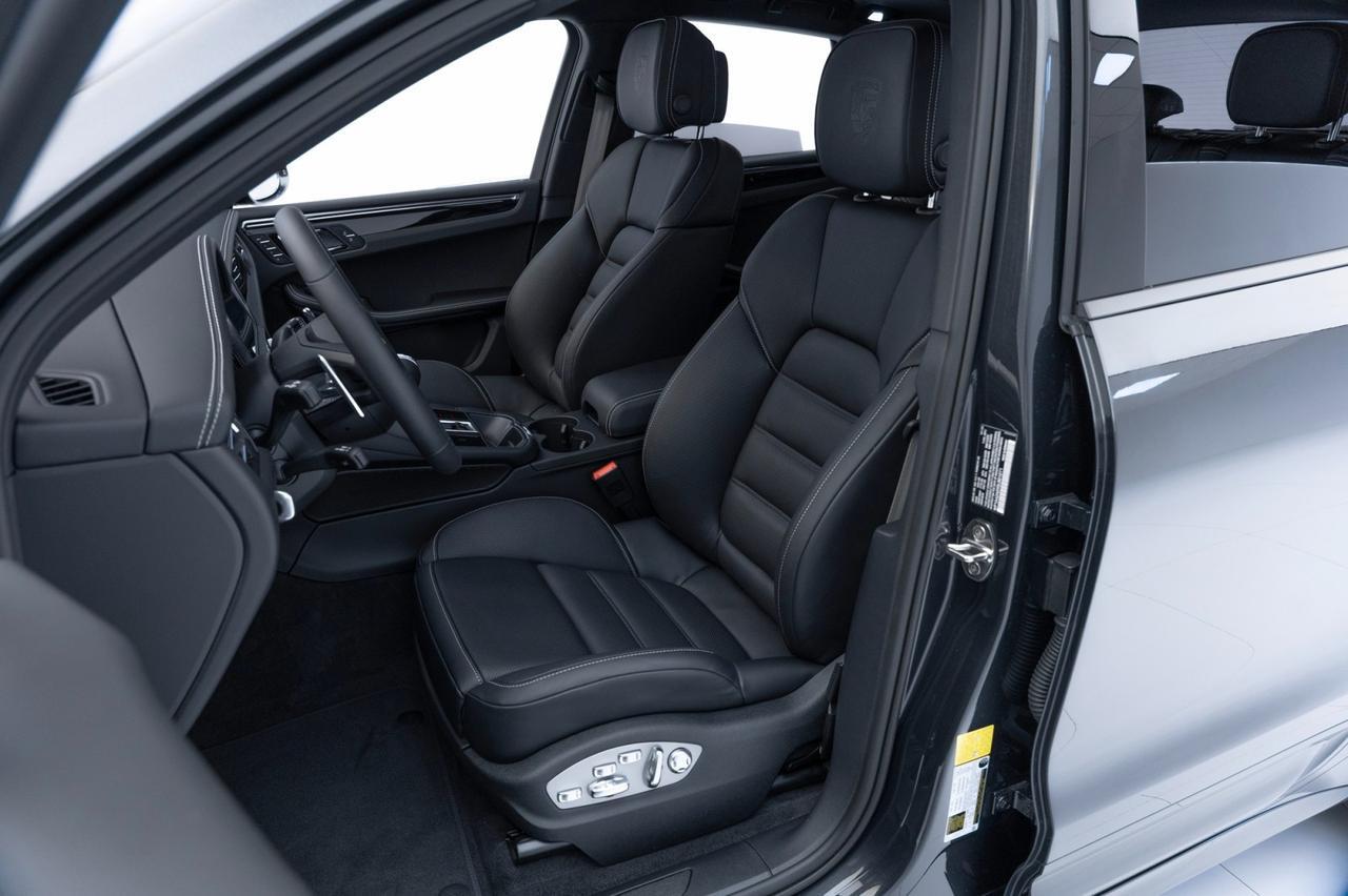 2025 Porsche Macan T Pompano Beach FL