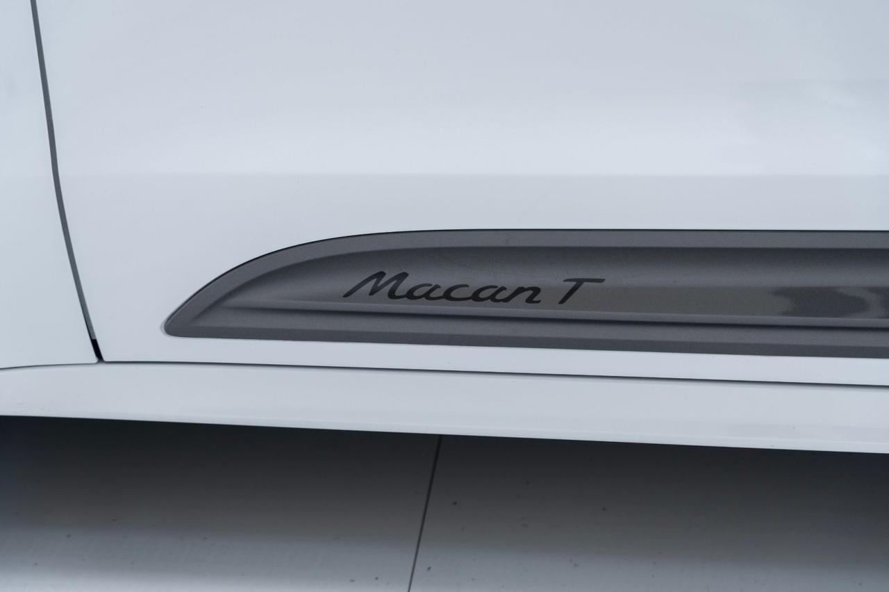 2025 Porsche Macan T Pompano Beach FL