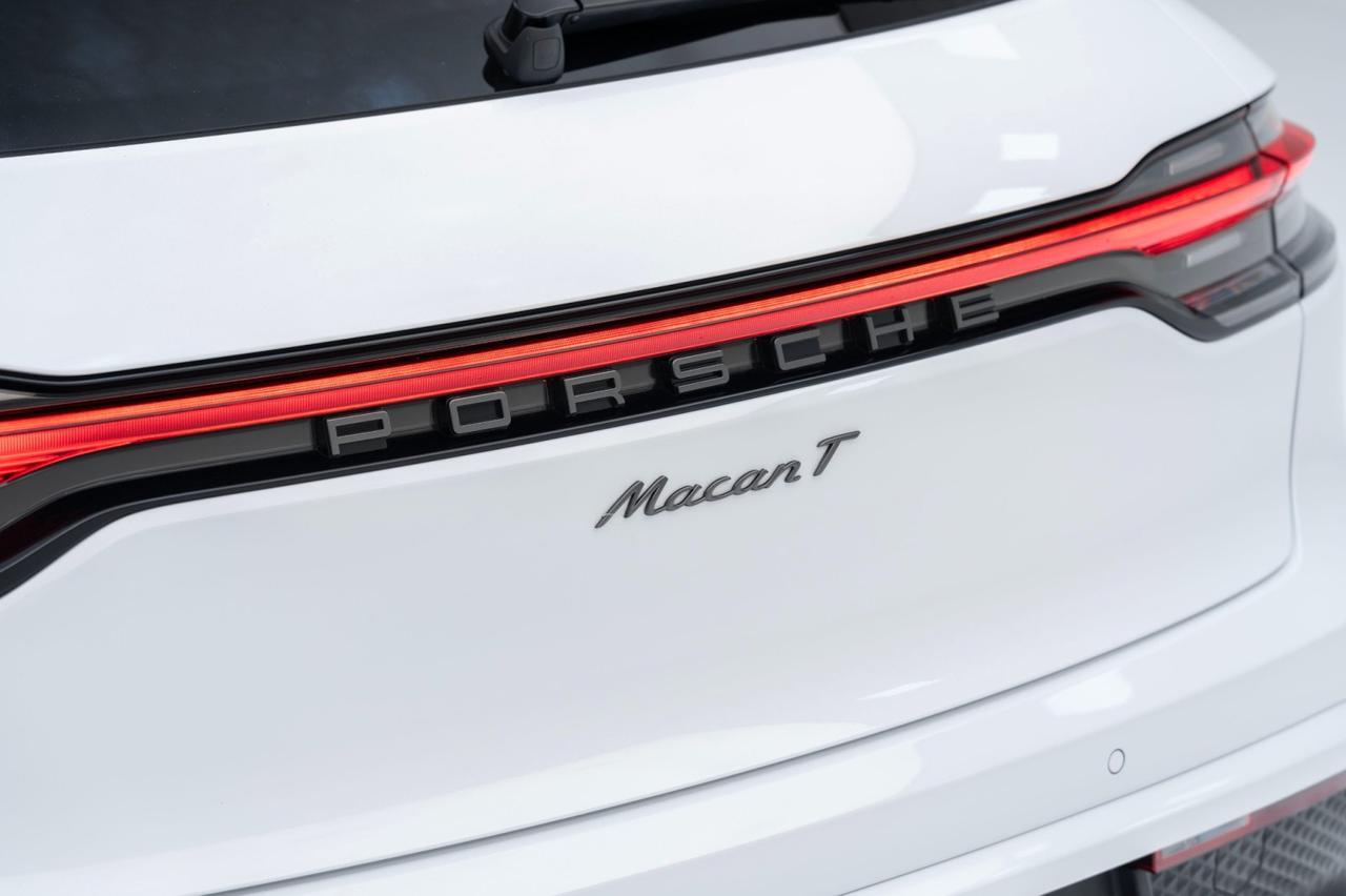 2025 Porsche Macan T Pompano Beach FL