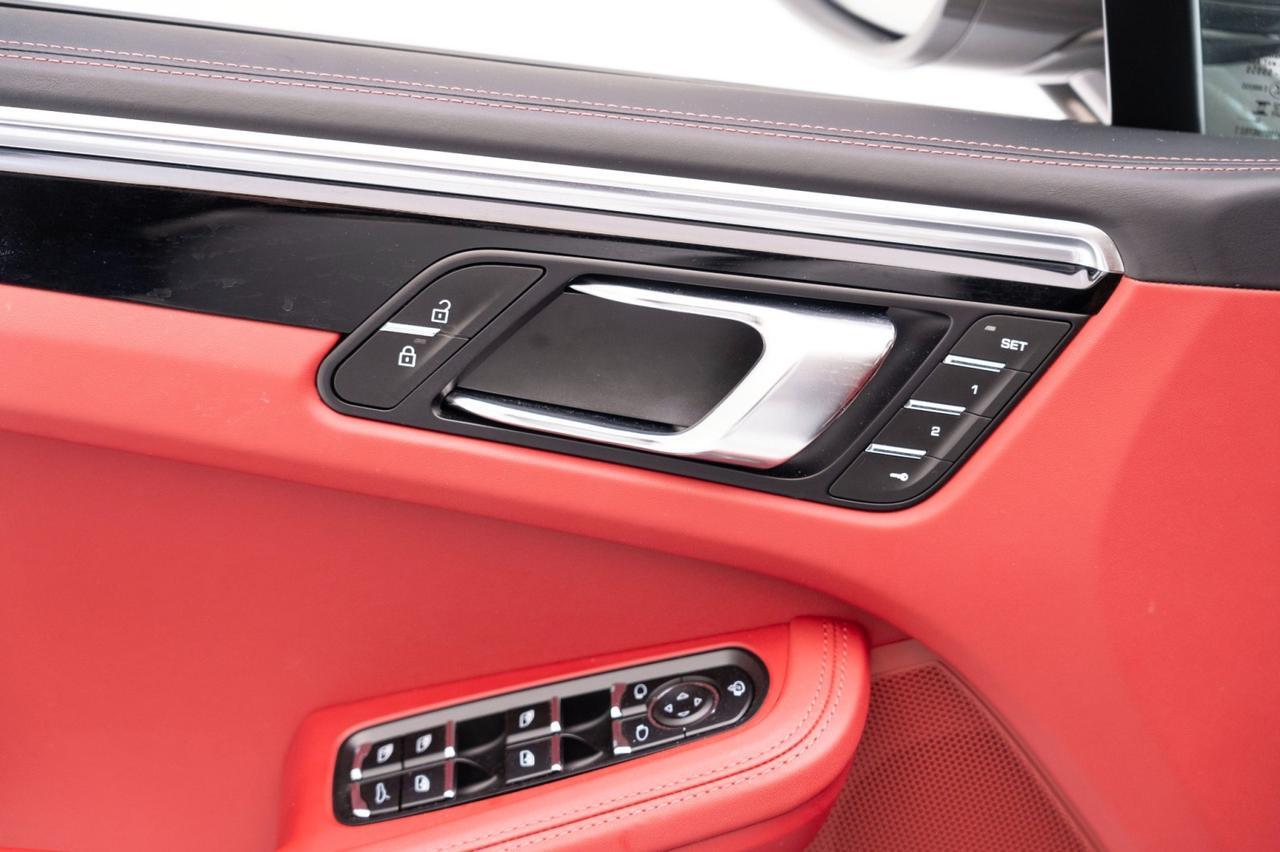 2025 Porsche Macan T Pompano Beach FL