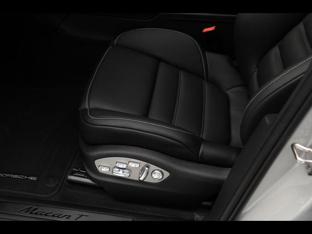 2025 Porsche Macan T Pompano Beach FL