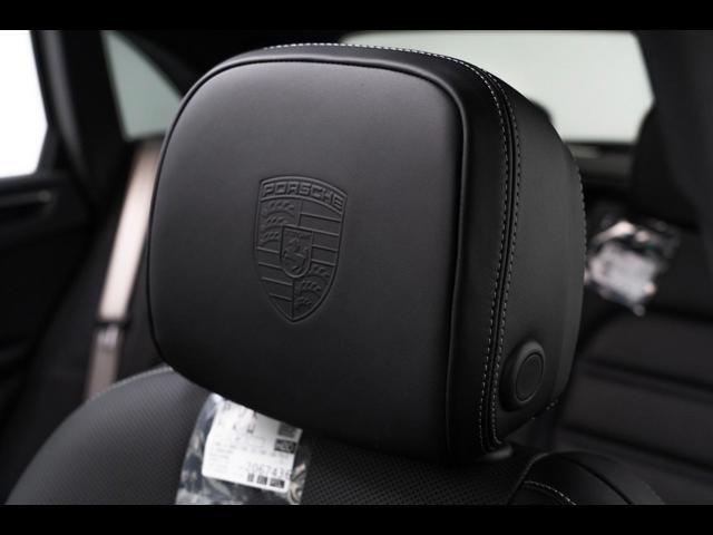 2025 Porsche Macan T Pompano Beach FL