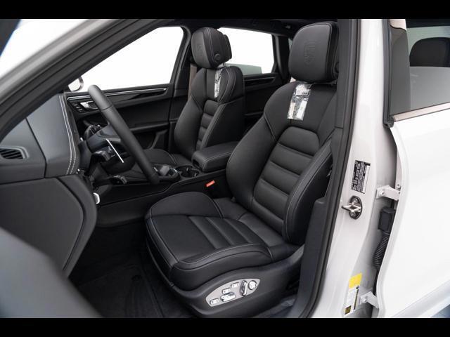 2025 Porsche Macan T Pompano Beach FL