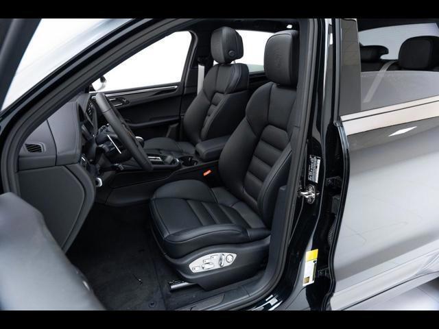 2025 Porsche Macan T Pompano Beach FL