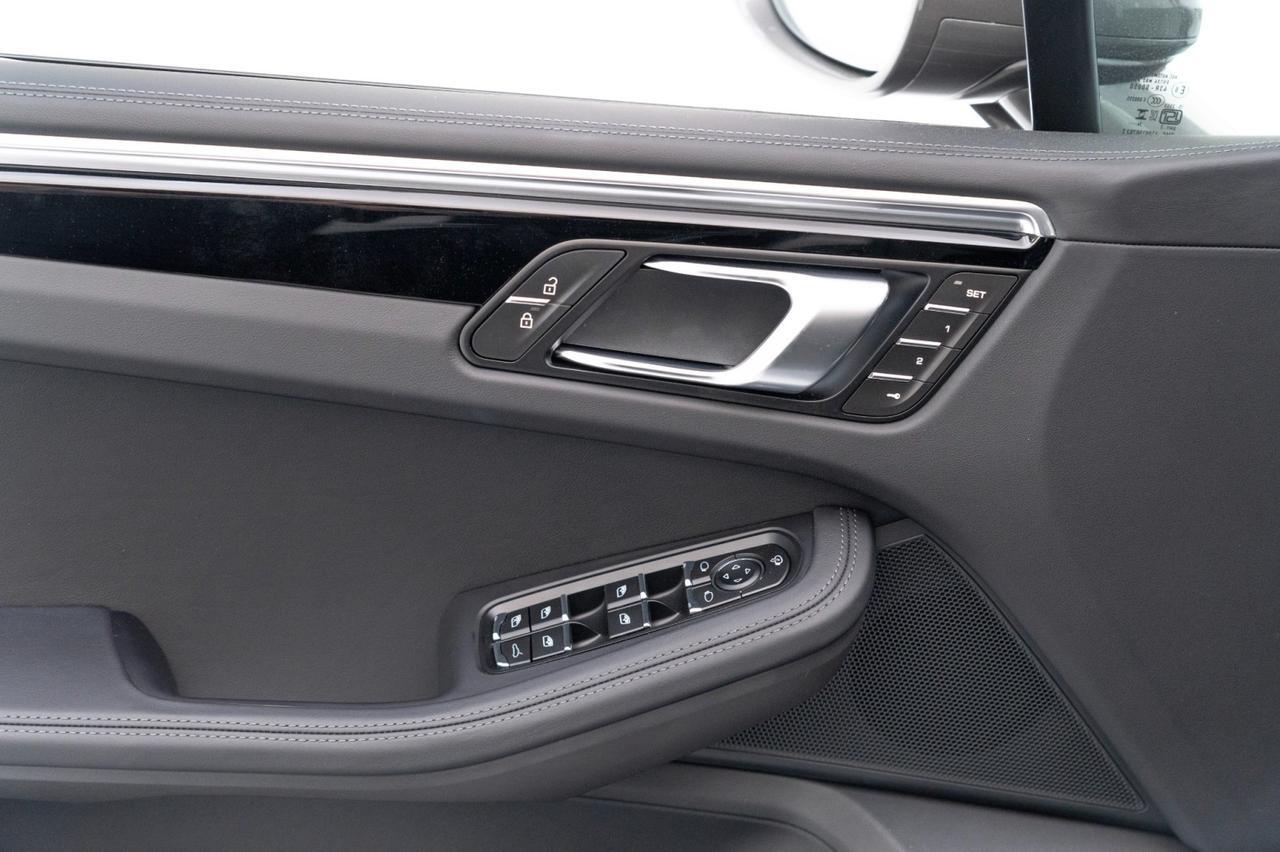 2025 Porsche Macan T Pompano Beach FL