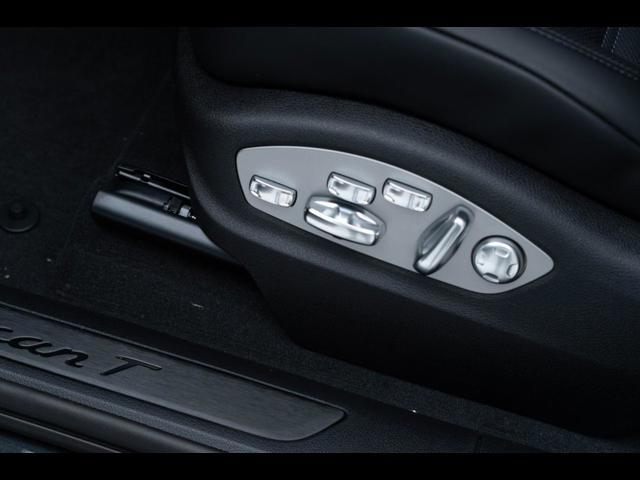 2025 Porsche Macan T Pompano Beach FL