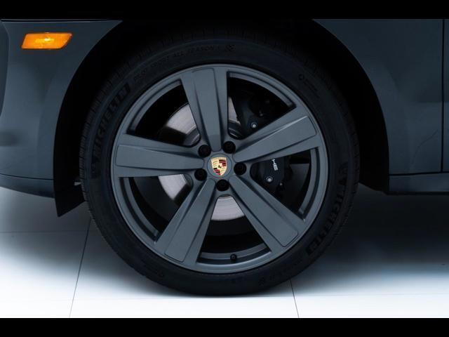 2025 Porsche Macan T Pompano Beach FL