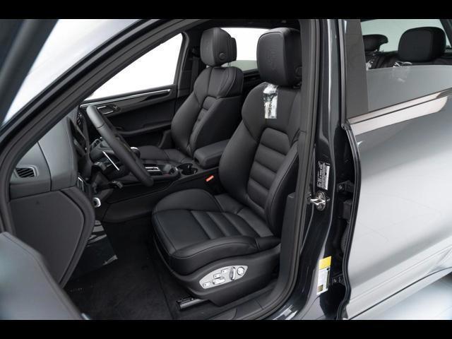 2025 Porsche Macan T Pompano Beach FL