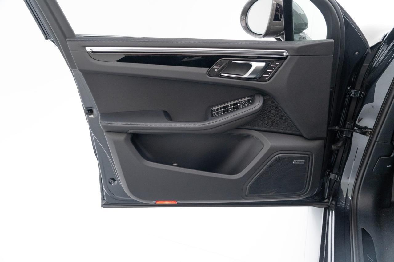 2025 Porsche Macan T Pompano Beach FL