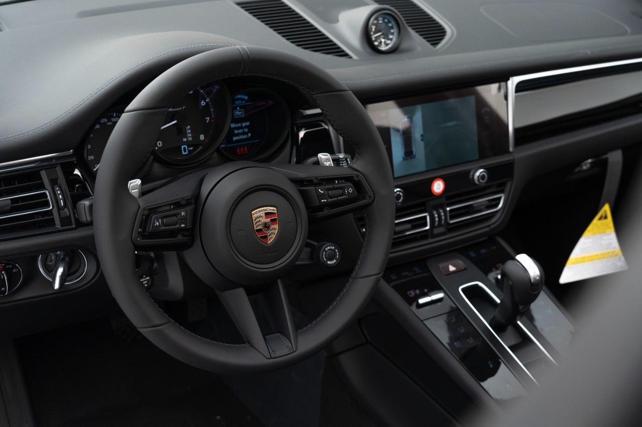 2025 Porsche Macan T Pompano Beach FL