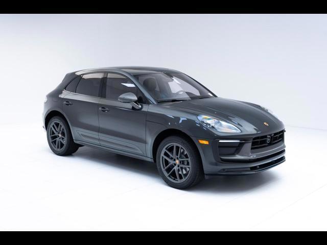 2025 Porsche Macan T Pompano Beach FL