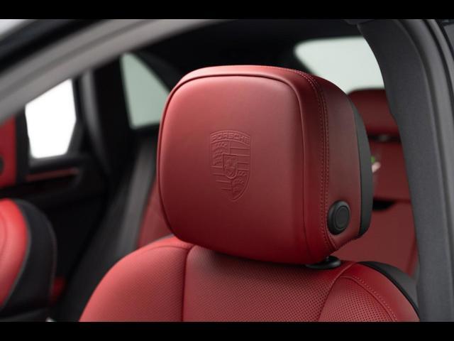 2025 Porsche Macan T Pompano Beach FL