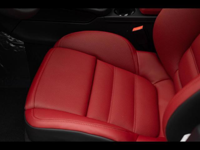 2025 Porsche Macan T Pompano Beach FL