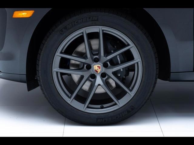 2025 Porsche Macan T Pompano Beach FL