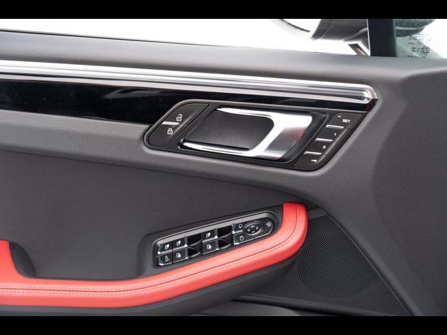 2025 Porsche Macan T Pompano Beach FL