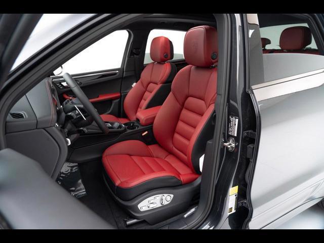 2025 Porsche Macan T Pompano Beach FL