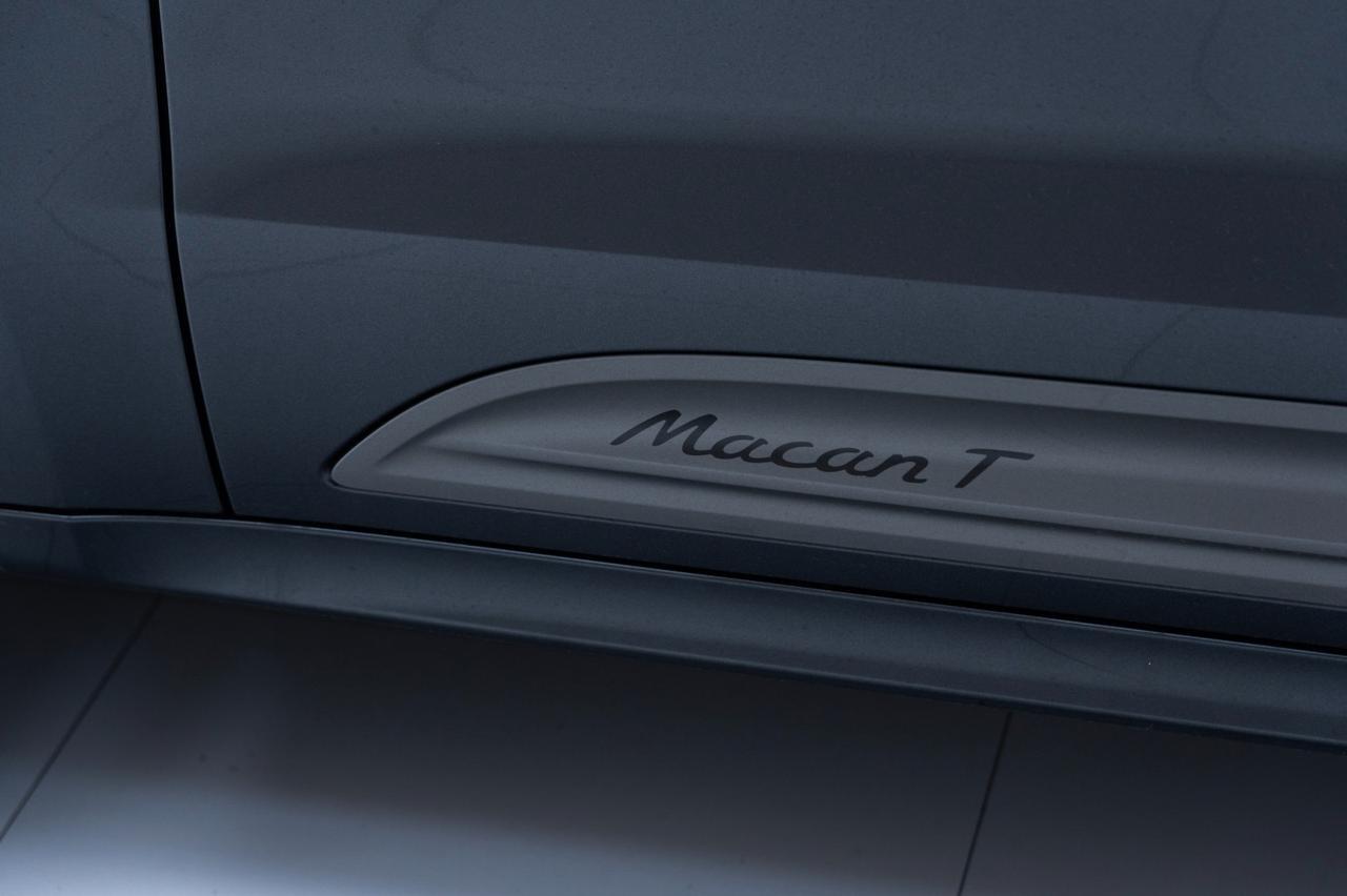 2025 Porsche Macan T Pompano Beach FL