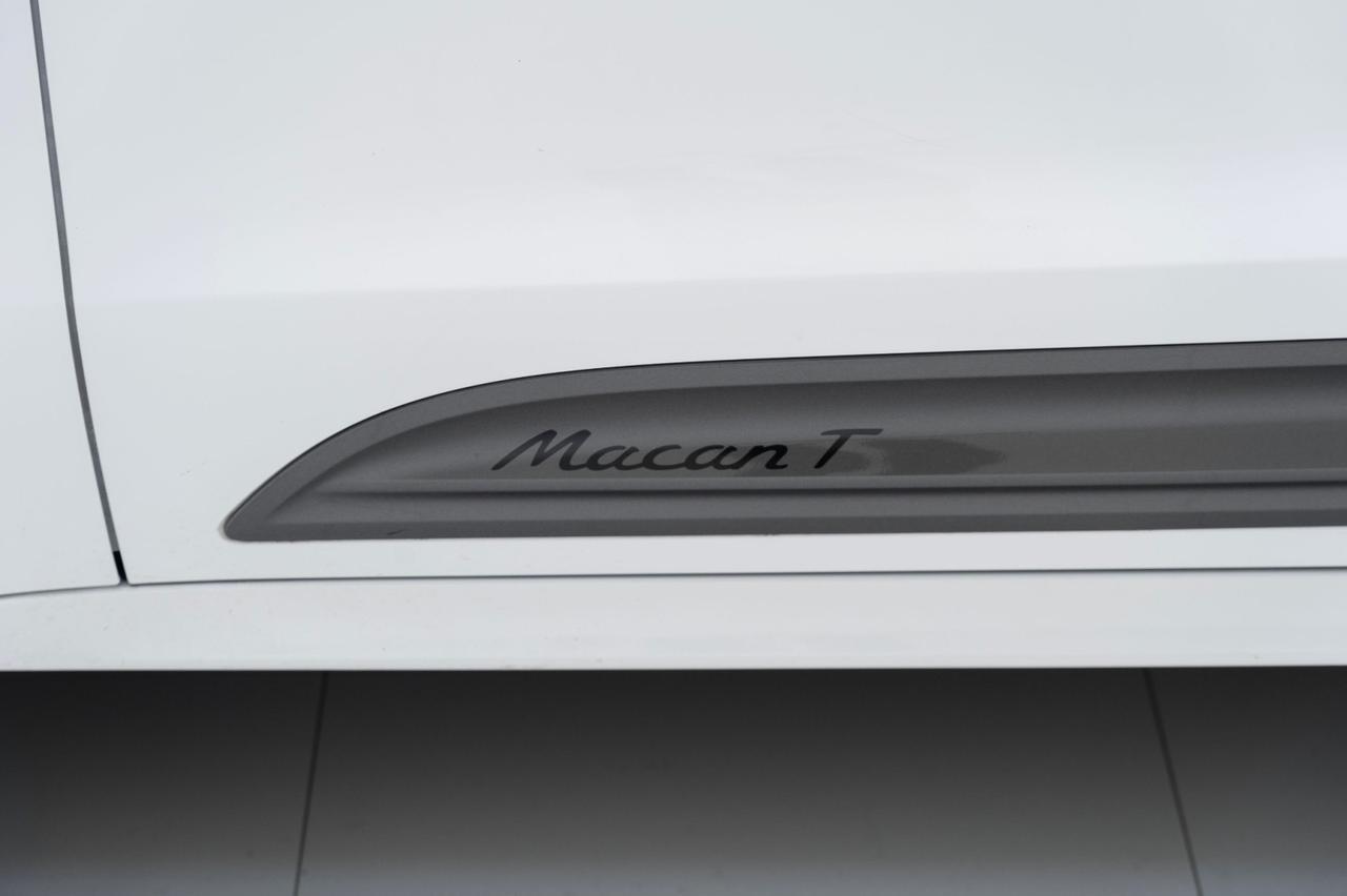 2025 Porsche Macan T Pompano Beach FL