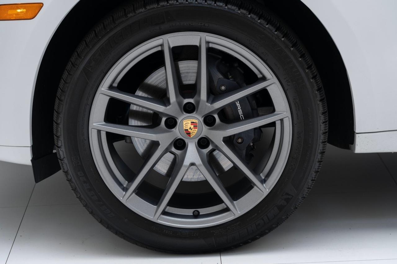 2025 Porsche Macan T Pompano Beach FL