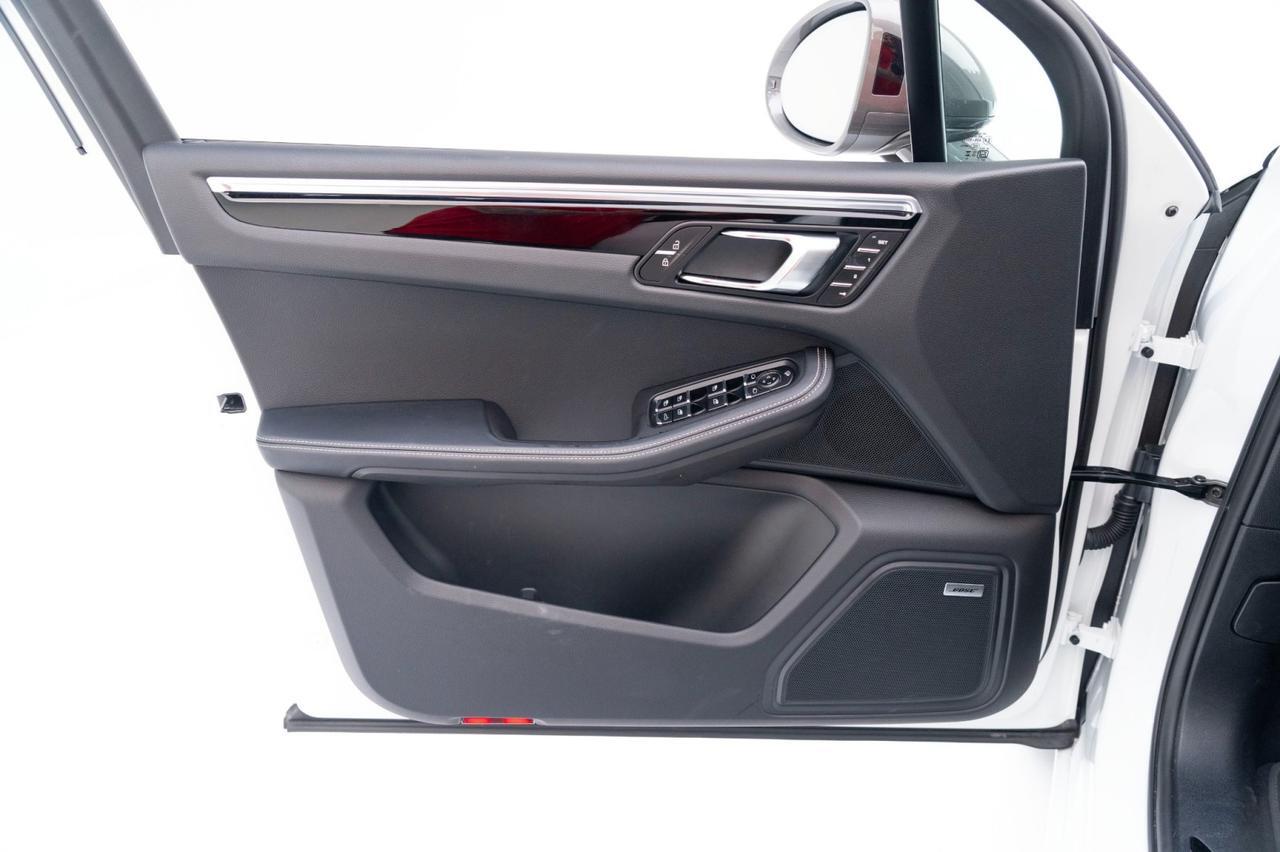 2025 Porsche Macan T Pompano Beach FL