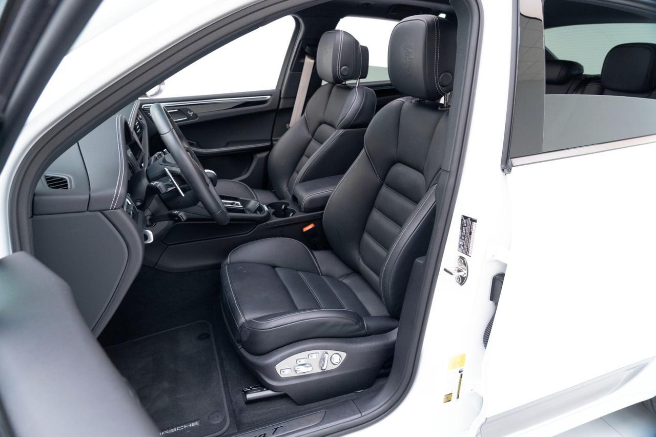 2025 Porsche Macan T Pompano Beach FL