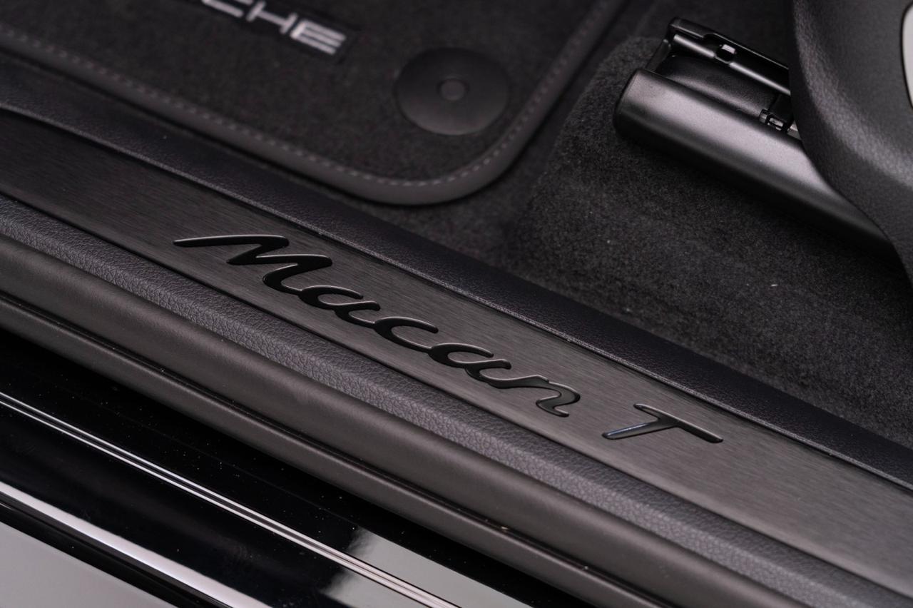 2025 Porsche Macan T Pompano Beach FL